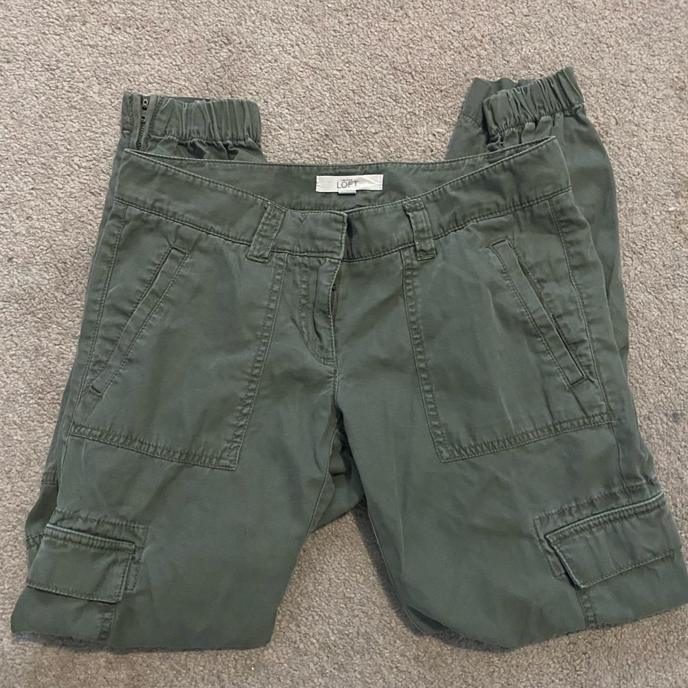 Army green cargo pants